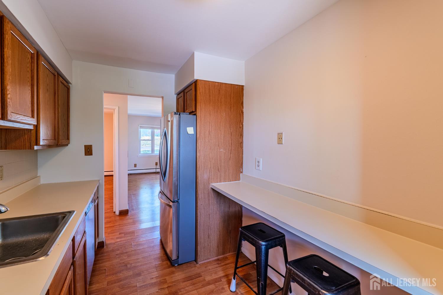 93 Fox Road Edison NJ 08817