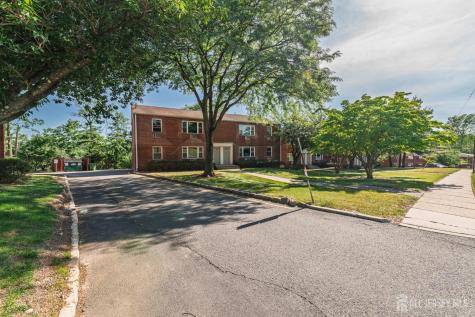 93 Fox Road Edison NJ 08817