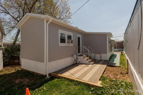 29 Freddie Avenue Avenel NJ 07001