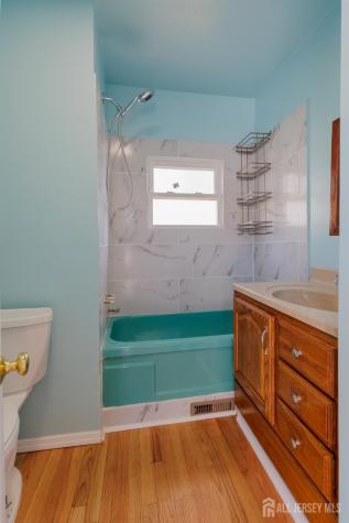 29 Freddie Avenue Avenel NJ 07001