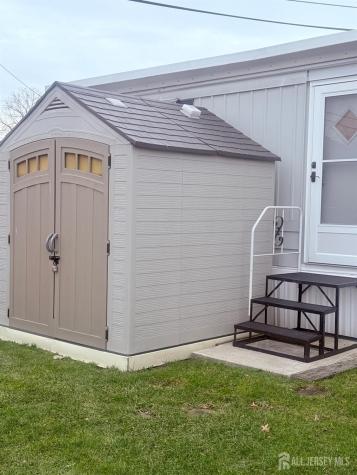 26 Dalbert Street Carteret NJ 07008