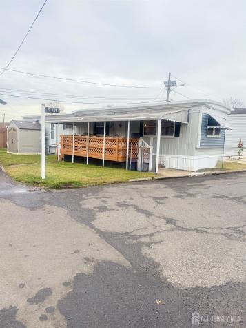 26 Dalbert Street Carteret NJ 07008