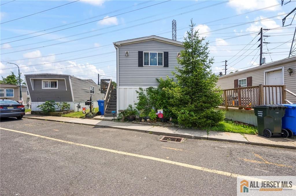 59 Helen Avenue Avenel NJ 07001