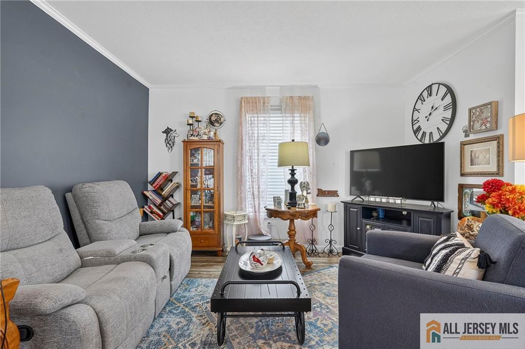59 Helen Avenue Avenel NJ 07001