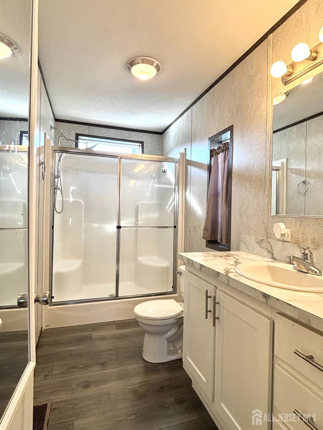 65 Oakdale Village South Brunswick NJ 08902