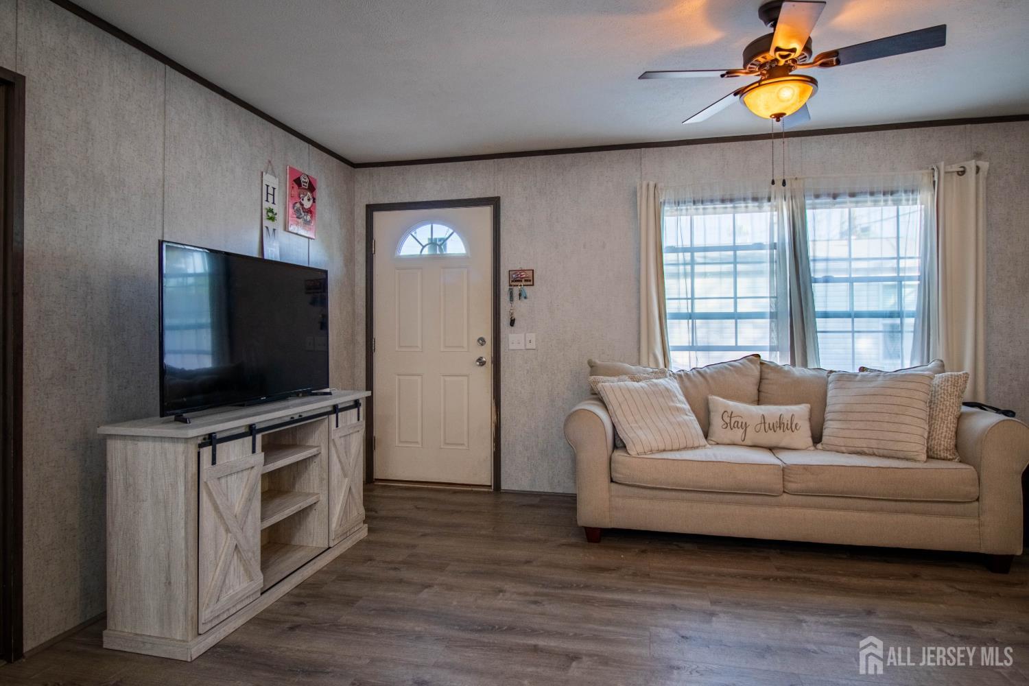 65 Oakdale Village South Brunswick NJ 08902