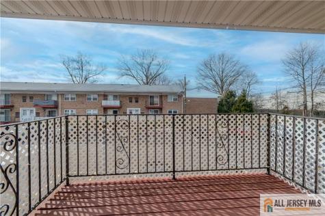 161 Evergreen Road Edison NJ 08837