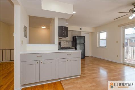 161 Evergreen Road Edison NJ 08837
