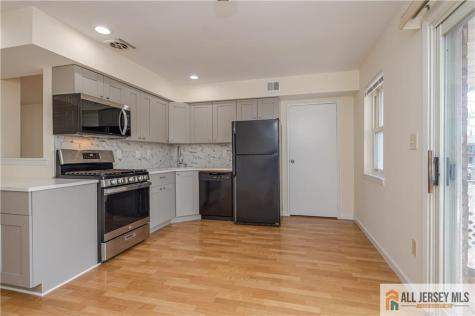 161 Evergreen Road Edison NJ 08837