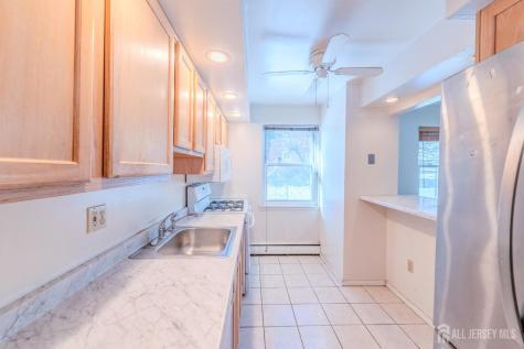 6 York Drive Edison NJ 08817