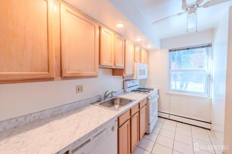 6 York Drive Edison NJ 08817