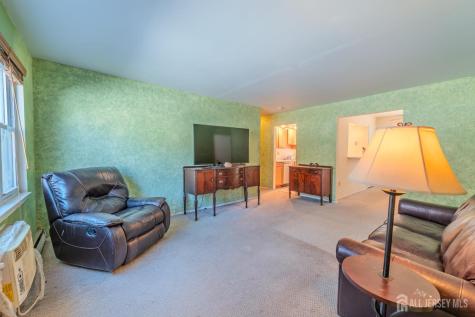 6 York Drive Edison NJ 08817