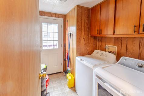 32 Whitman Road North Brunswick NJ 08902