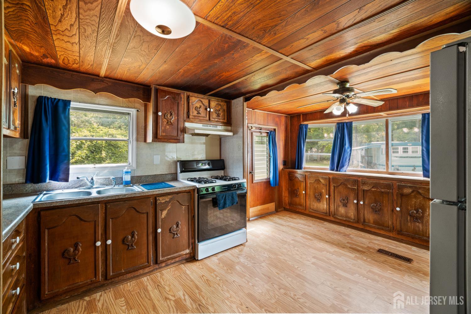 3 Carol Road South Brunswick NJ 08852