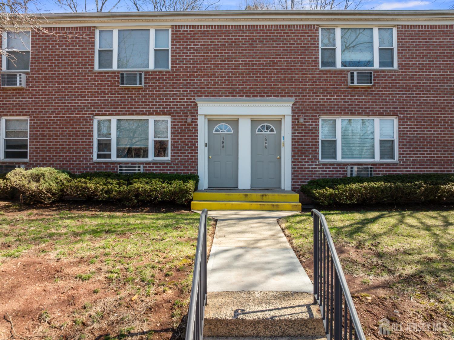 5 York Drive Edison NJ 08817