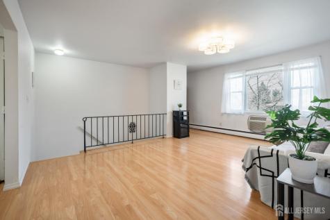 5 York Drive Edison NJ 08817