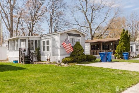 37 Emerson Road North Brunswick NJ 08902