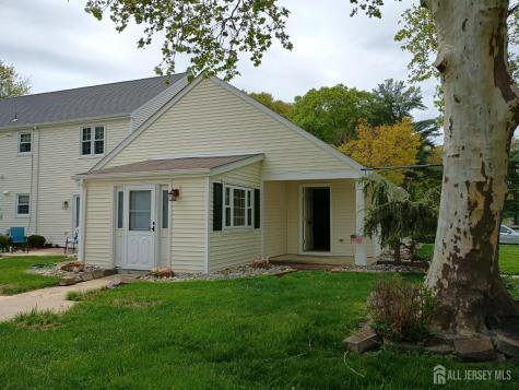 73 Rossmoor Dr Drive Monroe NJ 08831