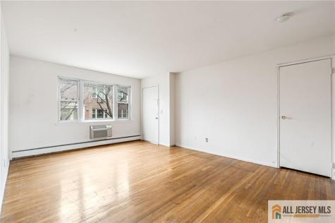 15 York Drive Edison NJ 08817