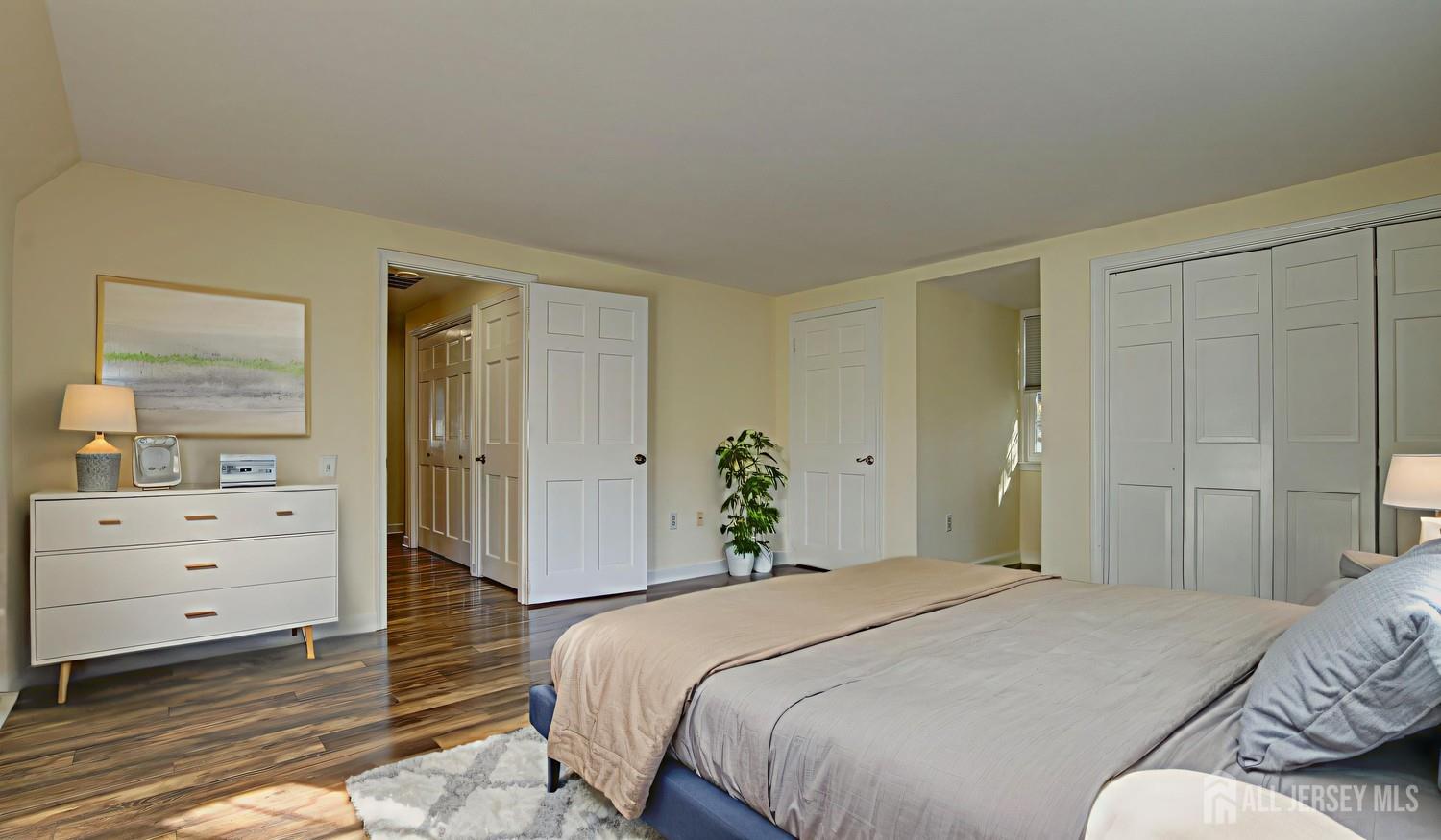 108 Hanover Lane Monroe NJ 08831