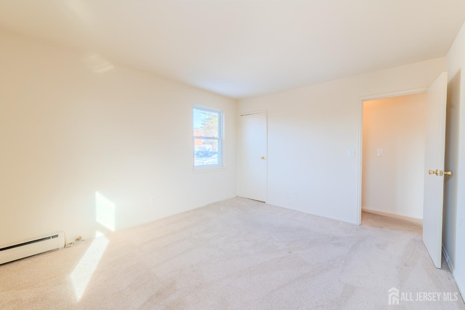 21 York Drive Edison NJ 08817