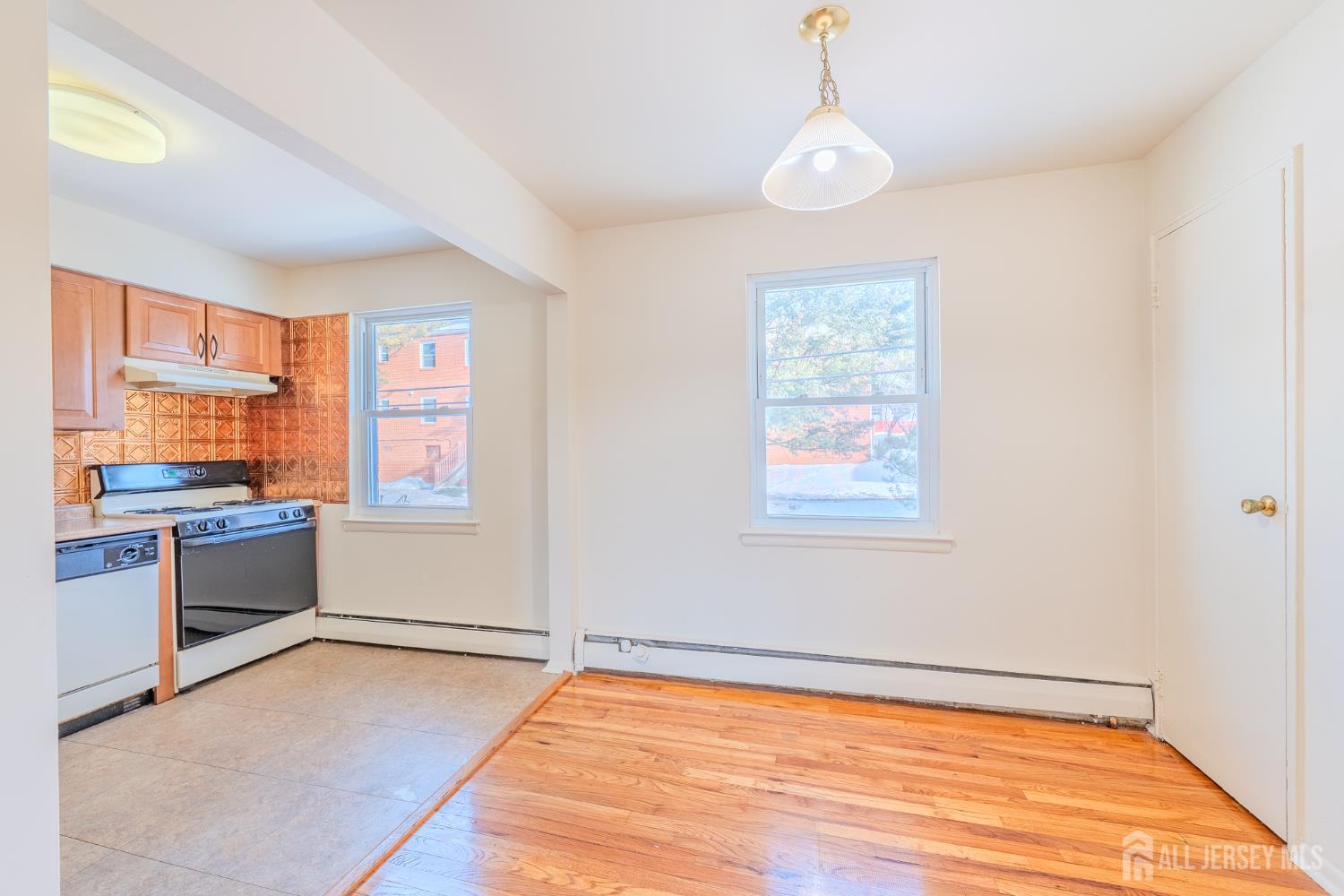 21 York Drive Edison NJ 08817
