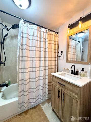 21 Keats Road North Brunswick NJ 08902