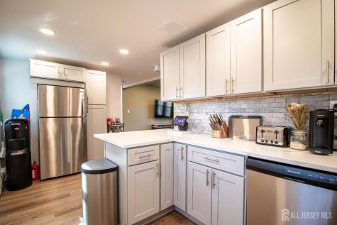 21 Keats Road North Brunswick NJ 08902