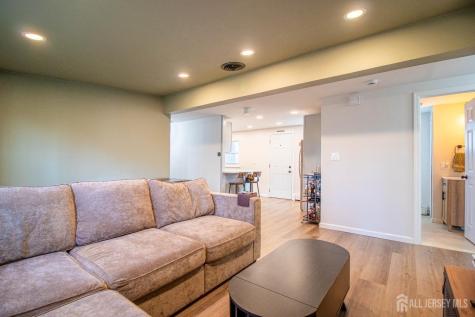 21 Keats Road North Brunswick NJ 08902