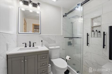 10 Bennington Lane Manchester NJ 08759