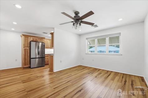 10 Bennington Lane Manchester NJ 08759