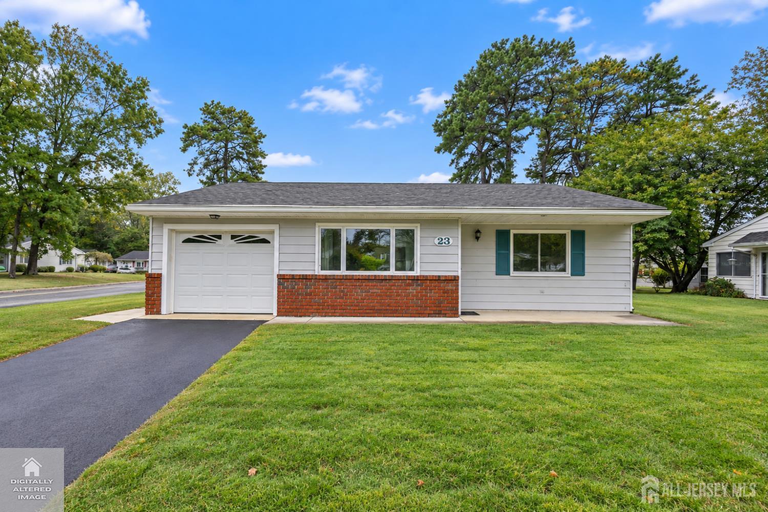 23 Maine Avenue Manchester NJ 08759