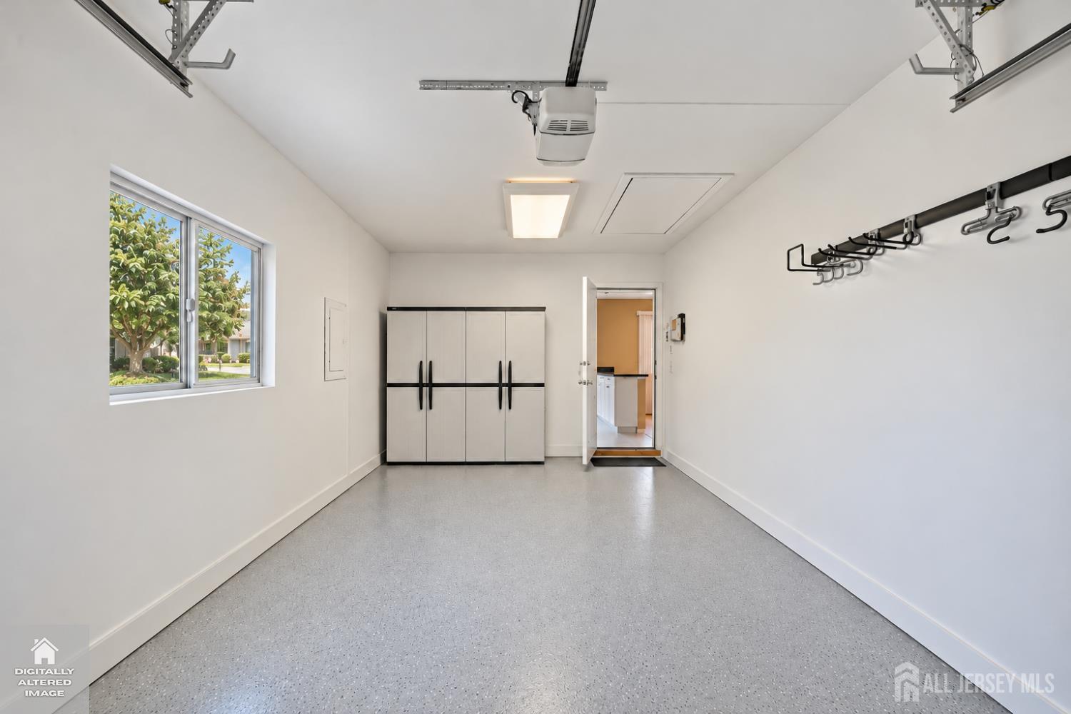 23 Maine Avenue Manchester NJ 08759