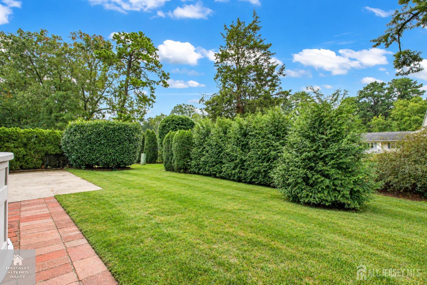 23 Maine Avenue Manchester NJ 08759