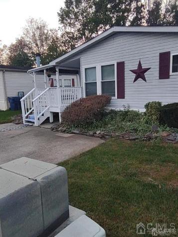 23 Twain Road North Brunswick NJ 08902