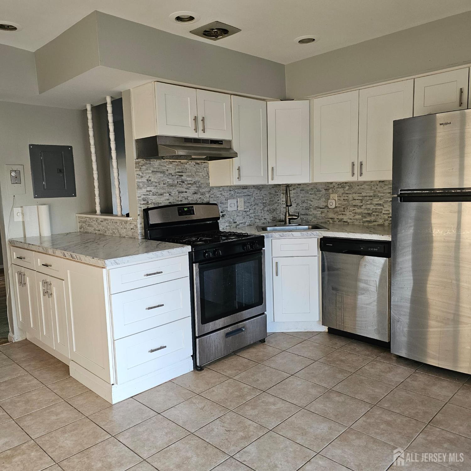32 Judson Street Edison NJ 08837