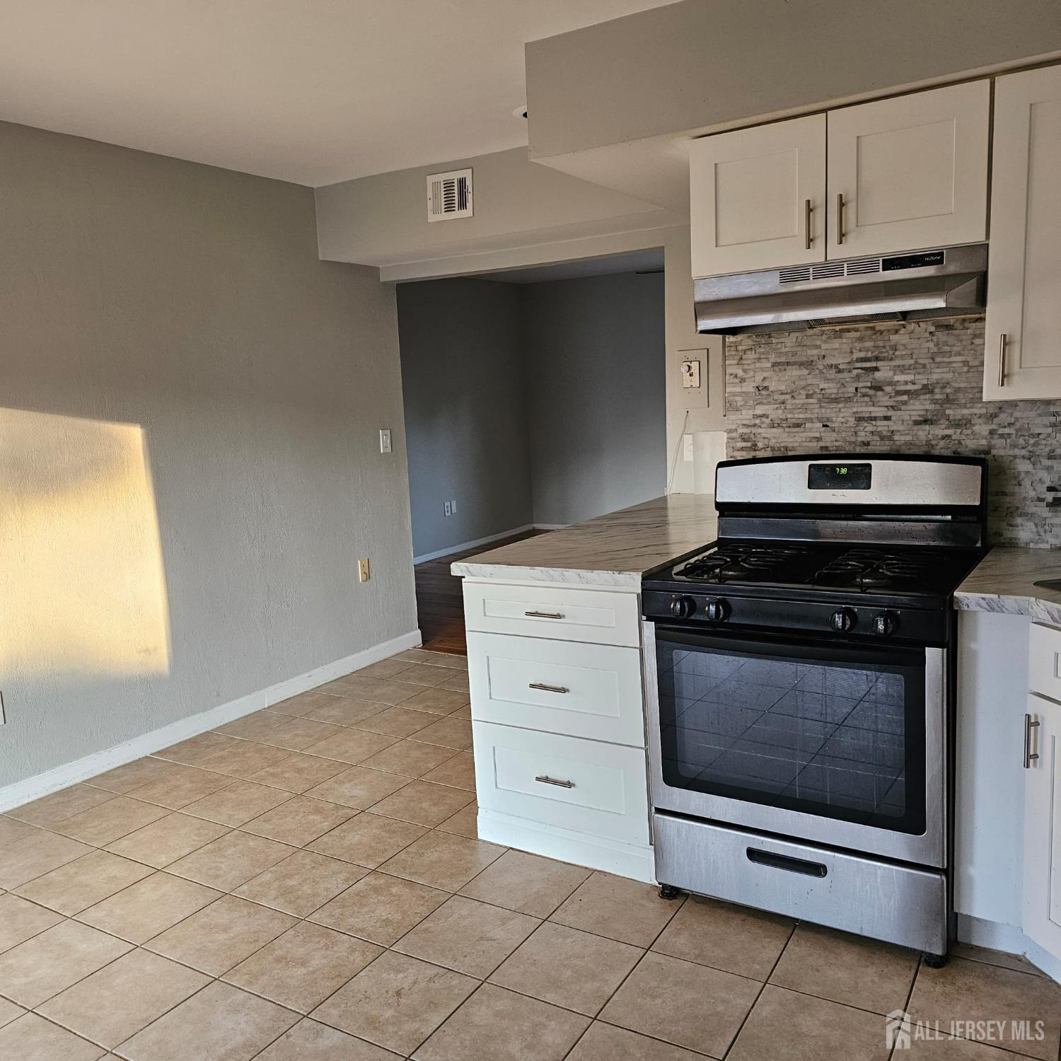 32 Judson Street Edison NJ 08837