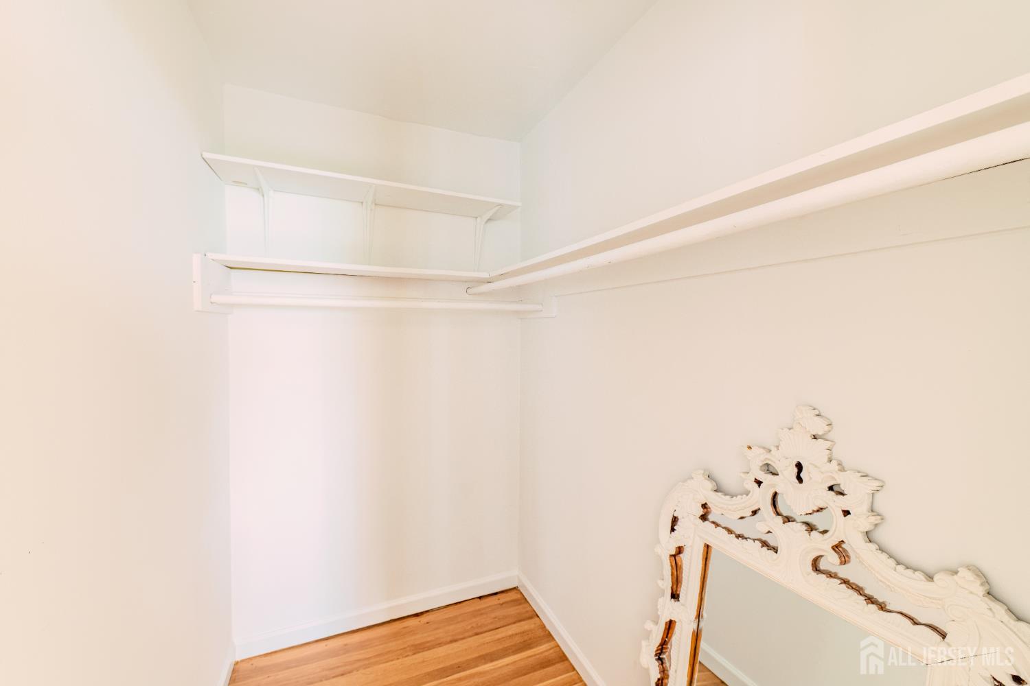 66 Fox Road Edison NJ 08817