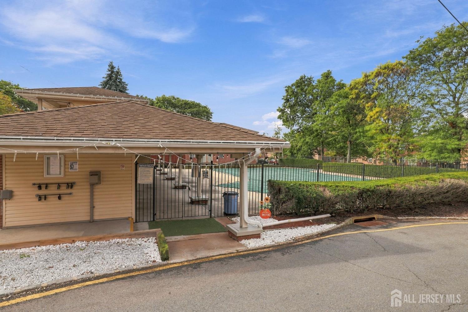 21 York Drive Edison NJ 08817