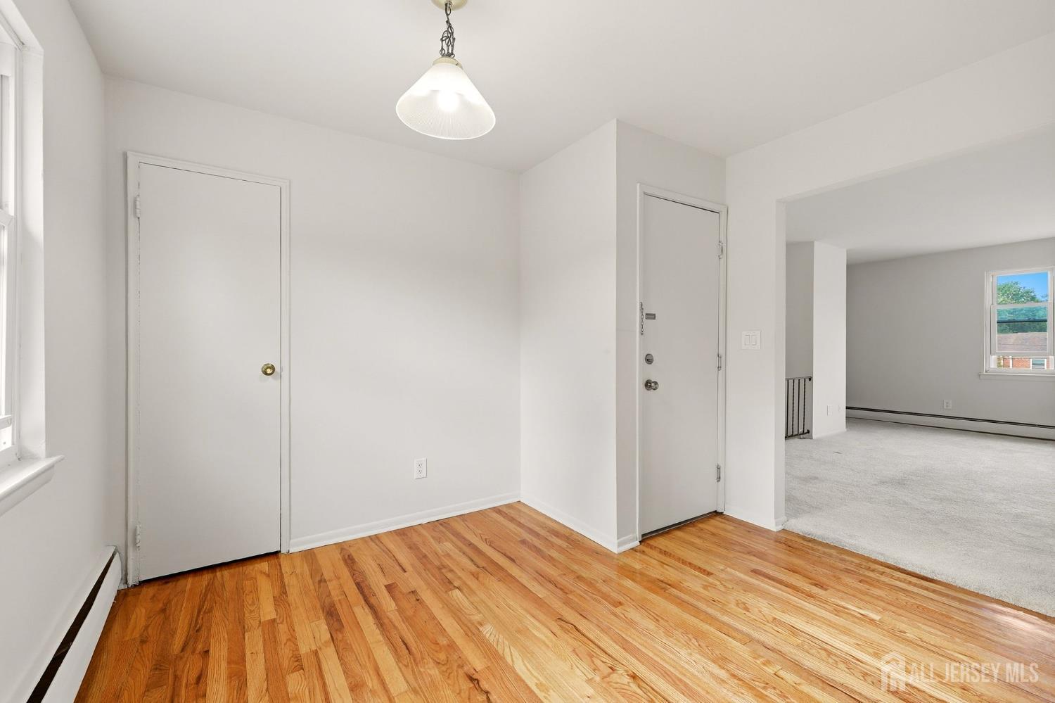21 York Drive Edison NJ 08817