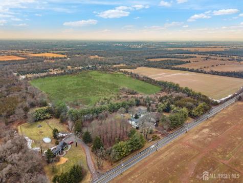 583 S Middlebush Road S Franklin NJ 08873