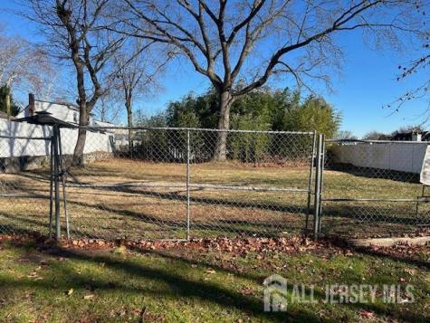 16 Ridge Avenue Sayreville NJ 08872