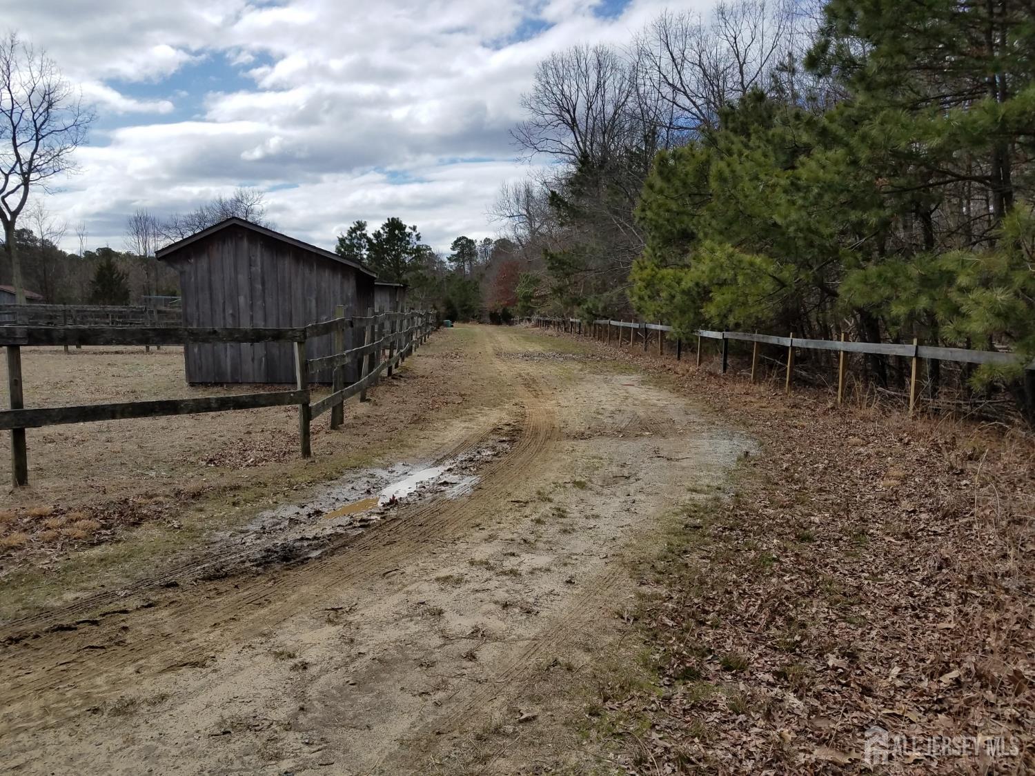 16 Hidden Pines Drive Millstone NJ 08510
