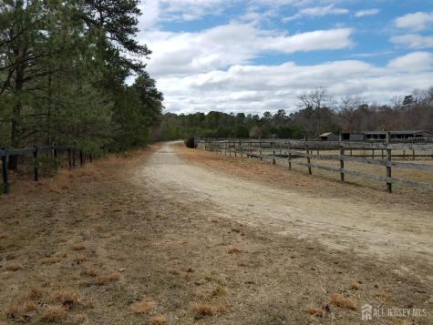 16 Hidden Pines Drive Millstone NJ 08510