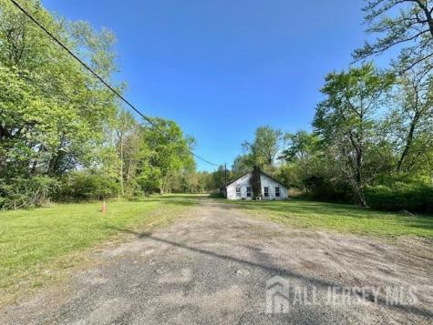 400 Main Street Manalapan NJ 07726