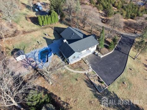 2 Rossi Drive Clinton Town NJ 08809