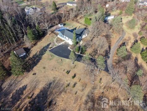 2 Rossi Drive Clinton Town NJ 08809
