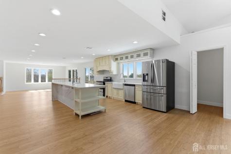 2 Rossi Drive Clinton Town NJ 08809