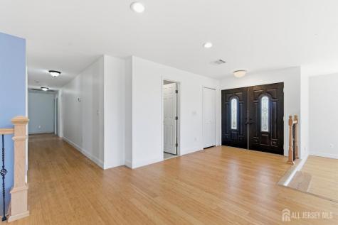 2 Rossi Drive Clinton Town NJ 08809