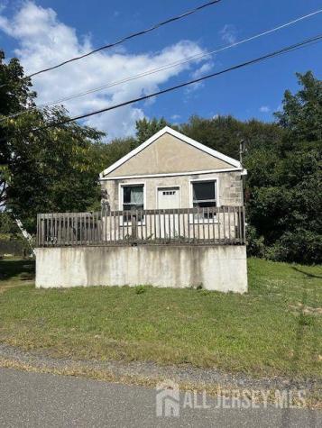135 Mcknight Avenue Monroe NJ 08831